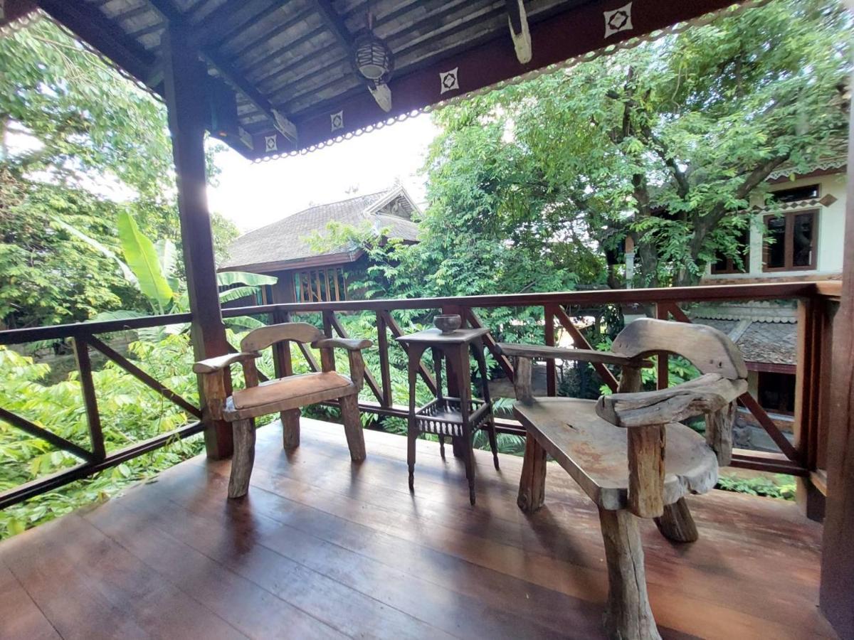 Hotel Avara Signature House Chiang Mai Exterior foto