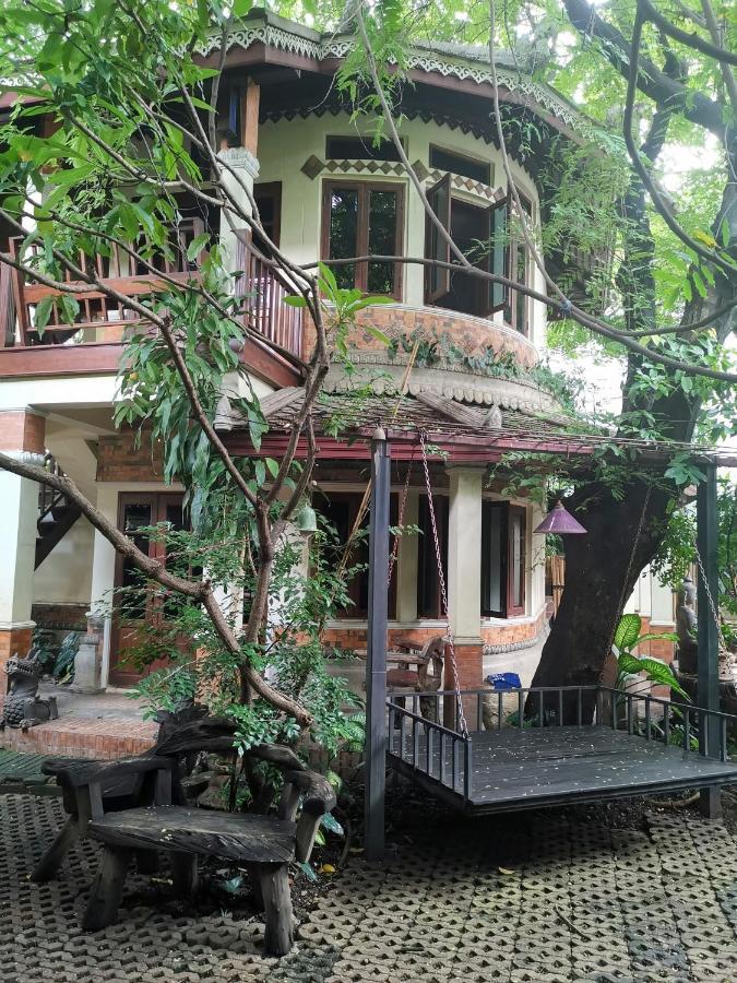 Hotel Avara Signature House Chiang Mai Exterior foto